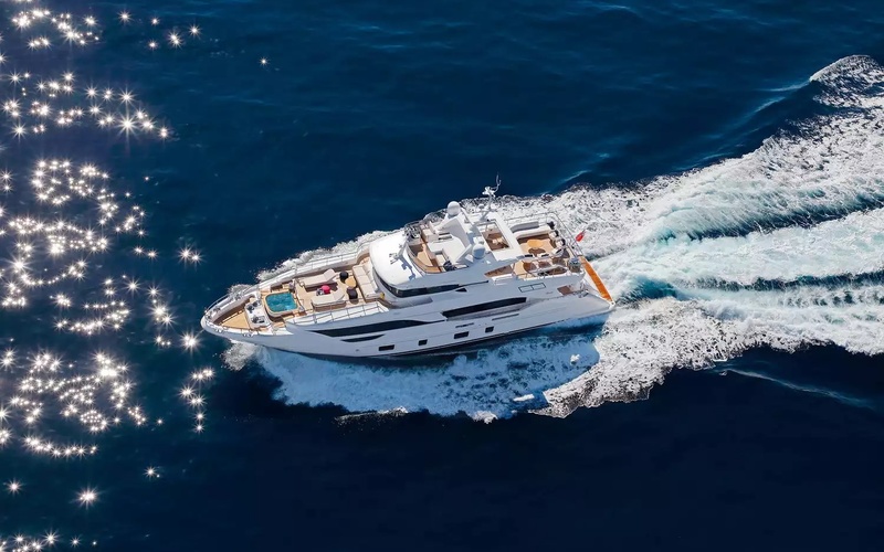 Benetti Delfino 95