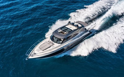 Riviera 5400 Sport Yacht Platinum Edition