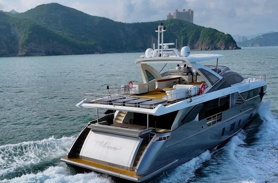 Azimut Oma