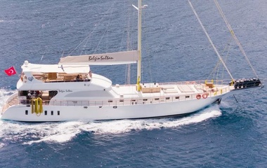 Custom Boats Belgin Sultan