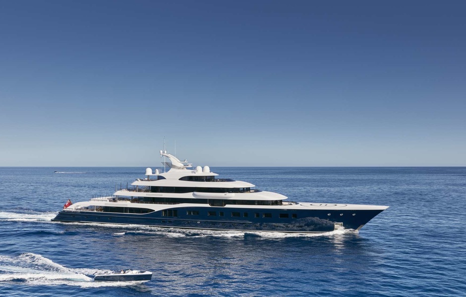 Feadship Symphony, построенная на верфи Royal Van Lent