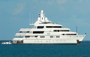 Lurssen Apoise