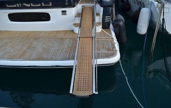 Azimut Magellano 53