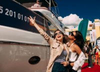 Well, the wharfs also have a good selection of selfies. Girls in the background of one of the yachts in the Nordmarine brokerage fleet...