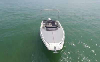 Prua al Vento Huracàn 5.7