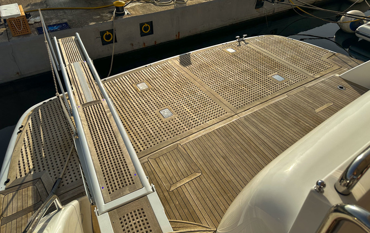 Avangard Yachts 42M (2012)