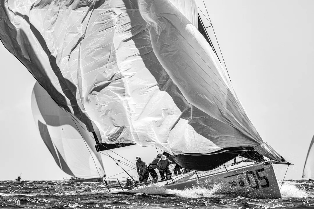 Team Sled removes spinnaker at the World Cup in TP52 class.