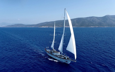 Aegean 39 M