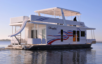 Thoroughbred Houseboats 15' х 51' (2018)