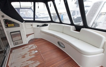 2005, Azimut 50