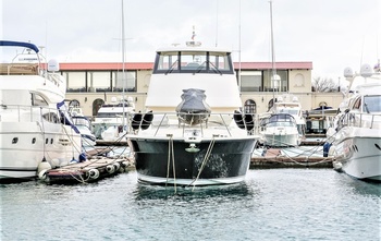 2007, Riviera 51 Enclosed