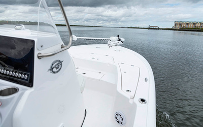 TideWater 2110 Bay Max Tunnel