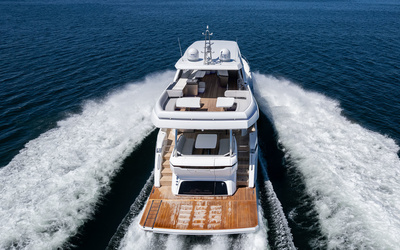 Galeon 800 Fly