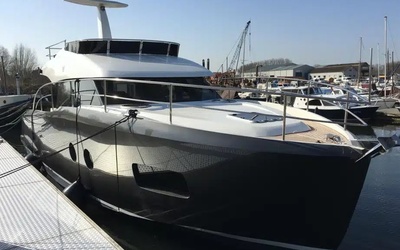 Van Der Heijden Hayden Flybridge