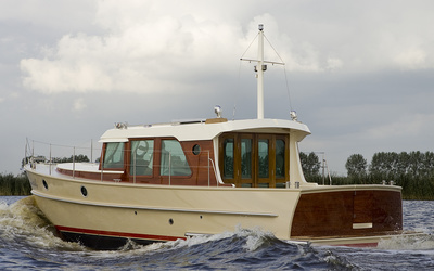 Serious Gently 36' Sport Hardtop