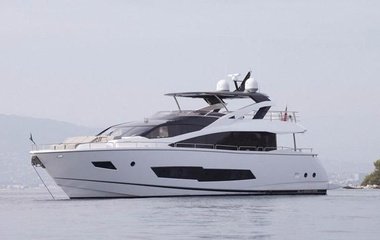 Sunseeker 86 Yacht