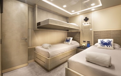 MCP Yachts Europa 100