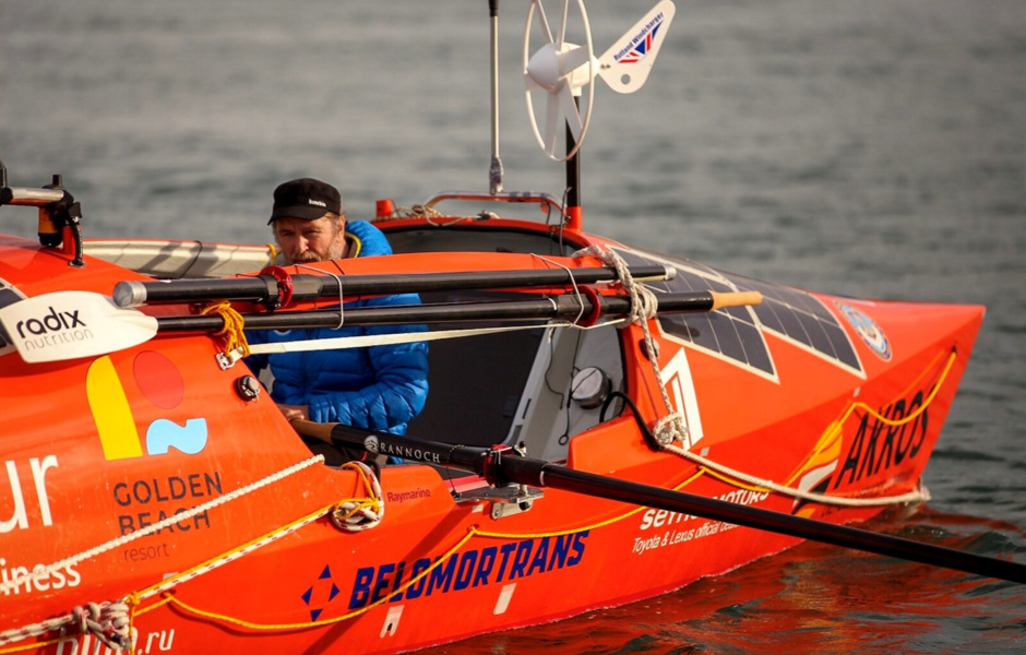 Fyodor Konyukhov at the beginning of his journey ((Southern Island, Chalmers port)