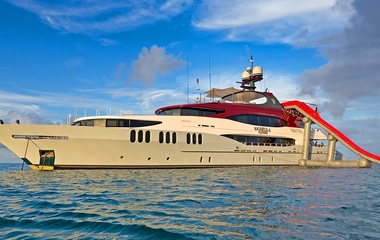 Trinity Yachts Amarula Sun