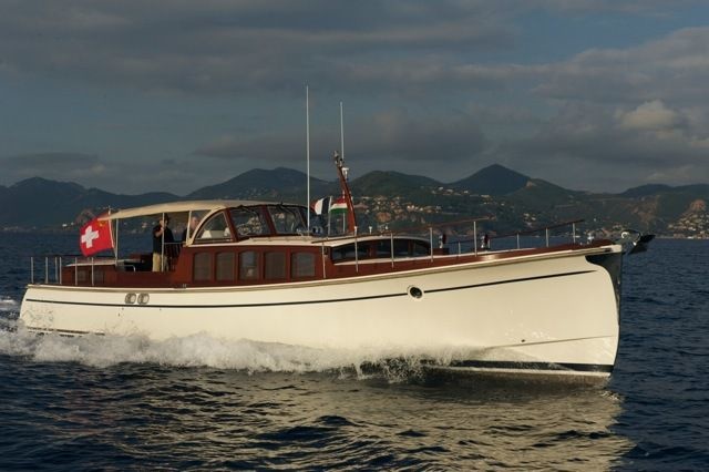 Latitude 46 Andreyale 15M