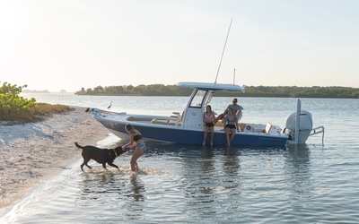 Sportsman Masters 247OE Bay Boat