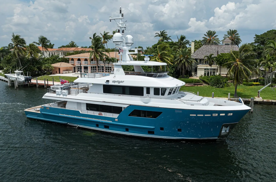 Cantiere delle Marche Uptight