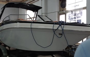 Glastron GT 245