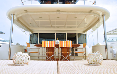 Custom Line Conquistador