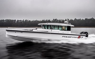 Axopar 37 Cabin