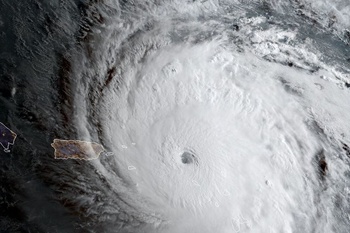 How to prepare a boat for a storm