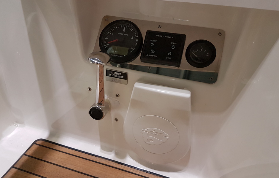 Bavaria 37
