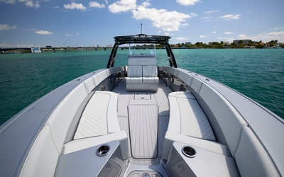 Midnight Express  34′ Open