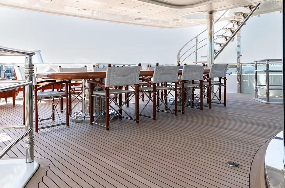 Oceanco Queen Mavia