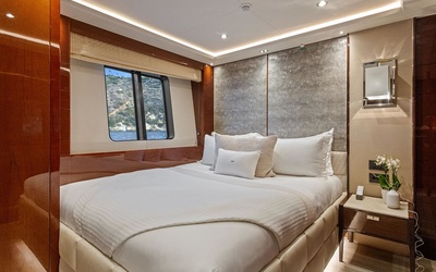 Crownline E 235 Surf