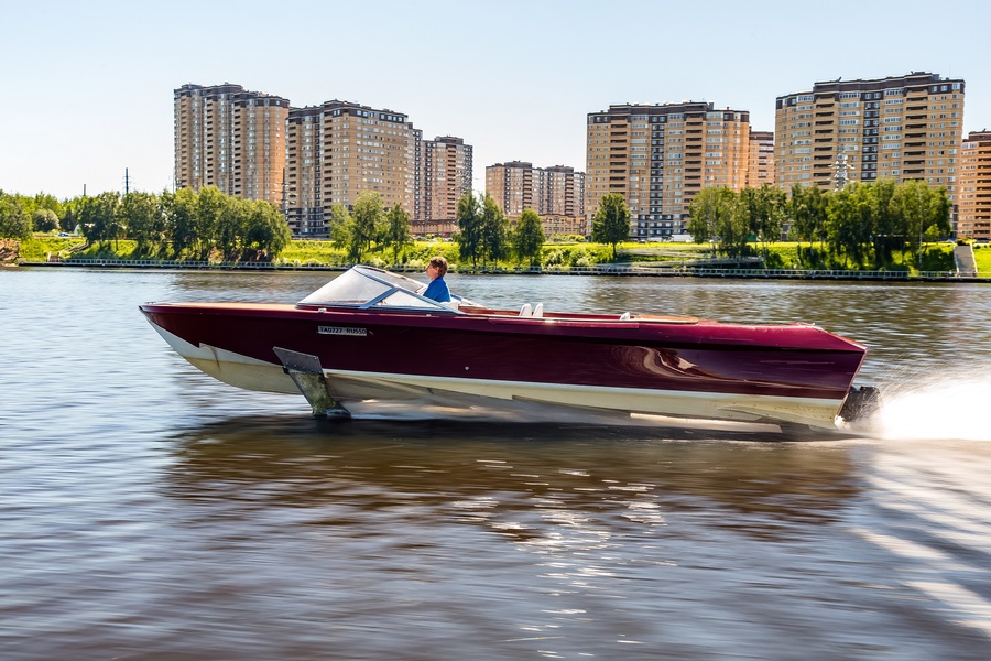 Чем отличается морской лодочный мотор от речного