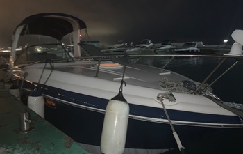 2007, Four Winns Vista 275