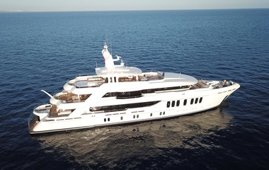 CMB Yachts Liquid Sky