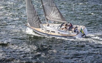 Hallberg-Rassy 412