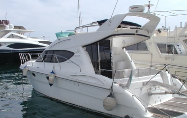 Aqualum Yachts 35