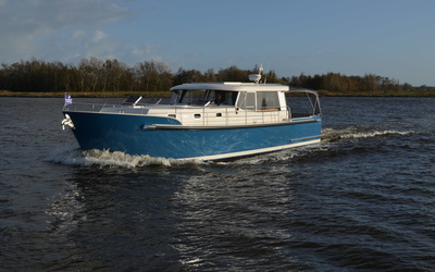 Brandsma Luna 44