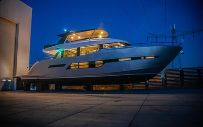 Van Der Heijden Phantom 80 Expedition