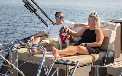 Godfrey Monaco Lounge 255