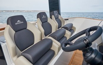 Astondoa 377 Coupe (2025)