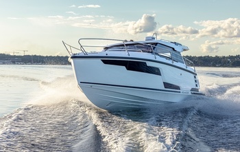 Aquador 30 HT (2023)