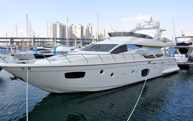 Azimut 75