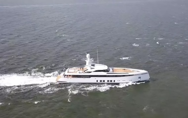 Feadship Totally Nuts