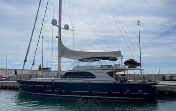 Mural Yachts 28 (2011)