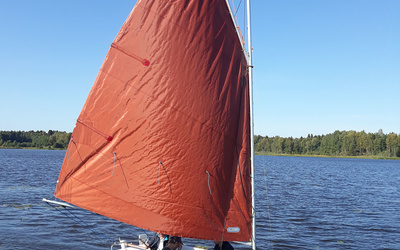 12 Feet Народный кэтбот