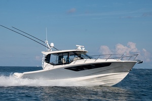 Boston Whaler 405 Conquest