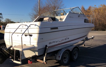 Bayliner 2250 SS (1992)